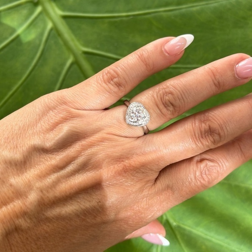 1ct Round cut Moissanite Heart Engagement Ring 925 Sterling Silver 6 7 8 9 10